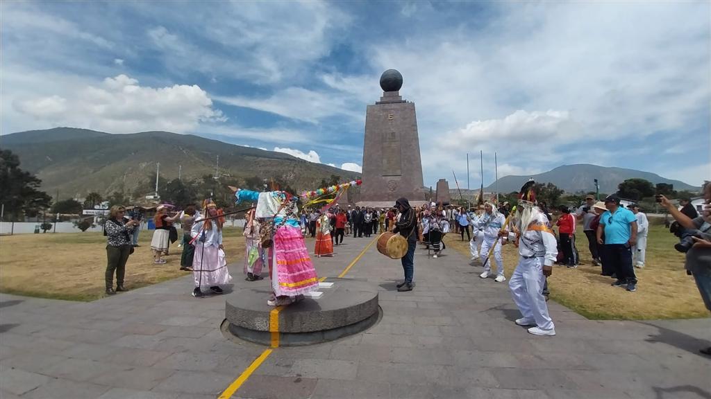 cantos-de-america-abren-en-ecuador-evento-sobre-pueblos-originarios