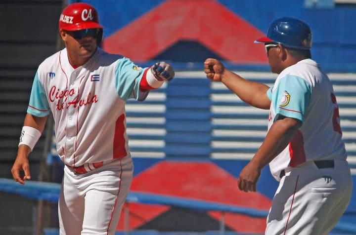 satisface-a-danny-miranda-actuacion-de-su-equipo-de-beisbol-en-cuba