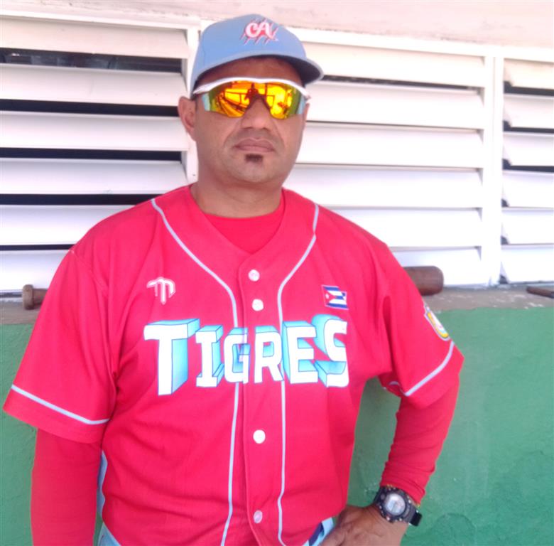 satisface-a-danny-miranda-actuacion-de-su-equipo-de-beisbol-en-cuba