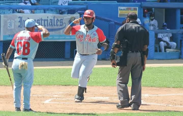 satisface-a-danny-miranda-actuacion-de-su-equipo-de-beisbol-en-cuba