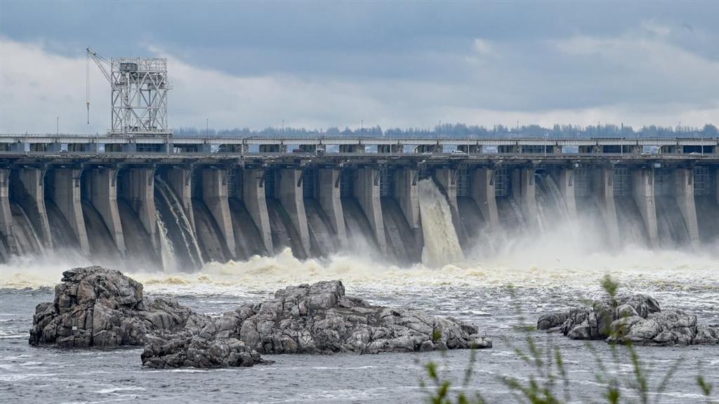 denuncian-a-ucrania-de-abrir-compuertas-en-hidroelectrica-del-dnieper