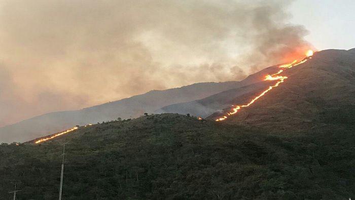 extinguido-incendio-forestal-en-occidente-de-cuba-combaten-otro