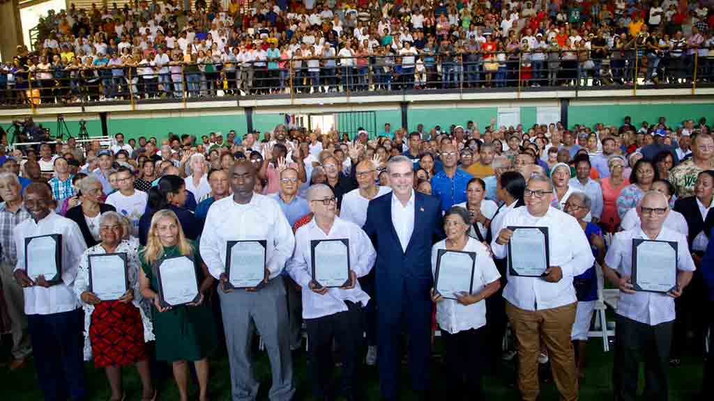 gobierno-dominicano-entregara-50-mil-titulos-de-propiedad-cada-ano