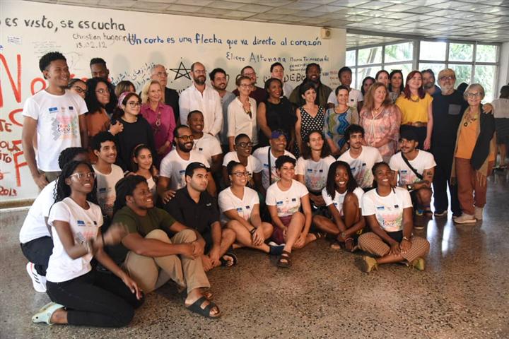 jovenes-cineastas-beneficiados-con-programa-transcultura-de-la-unesco