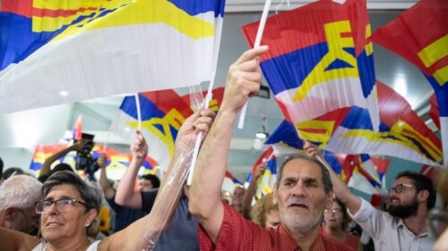 sondeo-da-ventaja-al-frente-amplio-para-elecciones-en-uruguay