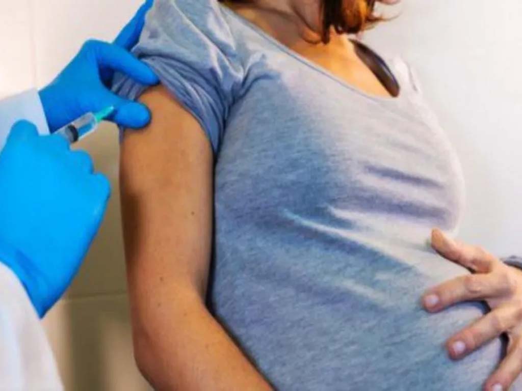 uruguay-vacunara-a-embarazadas-contra-virus-sincitial