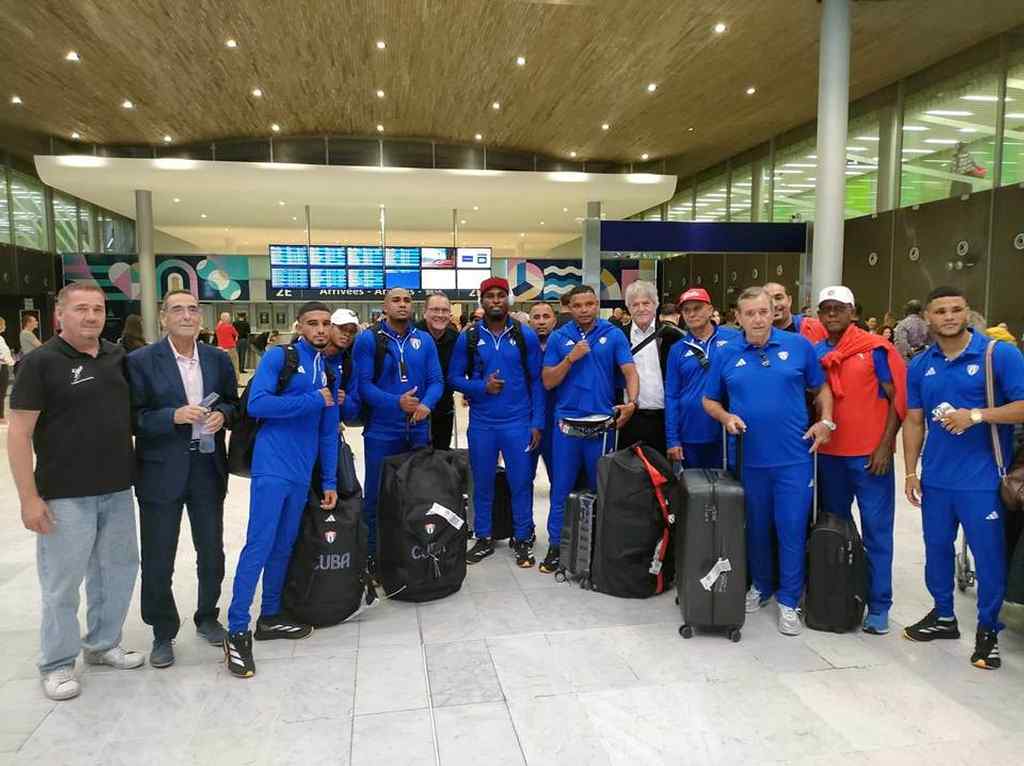 equipo-olimpico-cubano-de-boxeo-en-francia-para-cumplir-preparacion