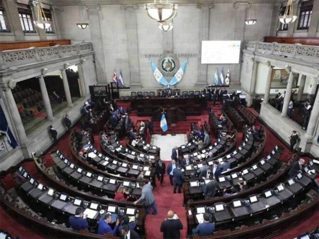 guatemalagabinete-de-arevalo-suma-quinto-ministro-a-juicio-congresal