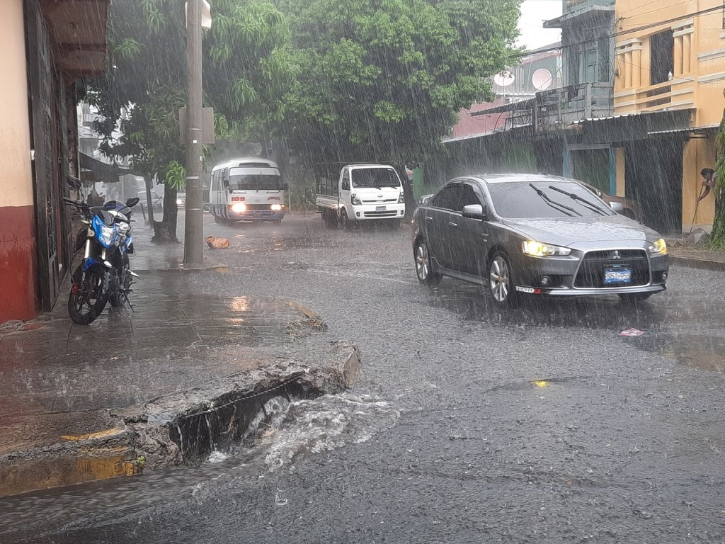 Rain is expected to continue in El Salvador
