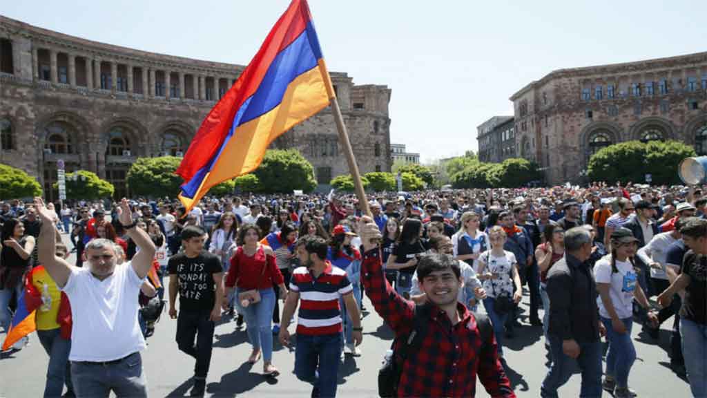 manifestantes-armenios