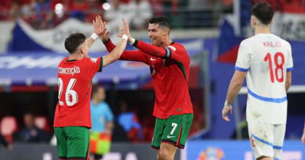 Portugal recupera do sofrimento e vence o Europeu de Futebol