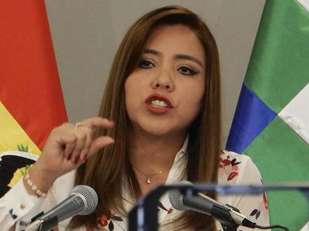 viceministra-de-bolivia-critica-amenazas-de-bloqueos