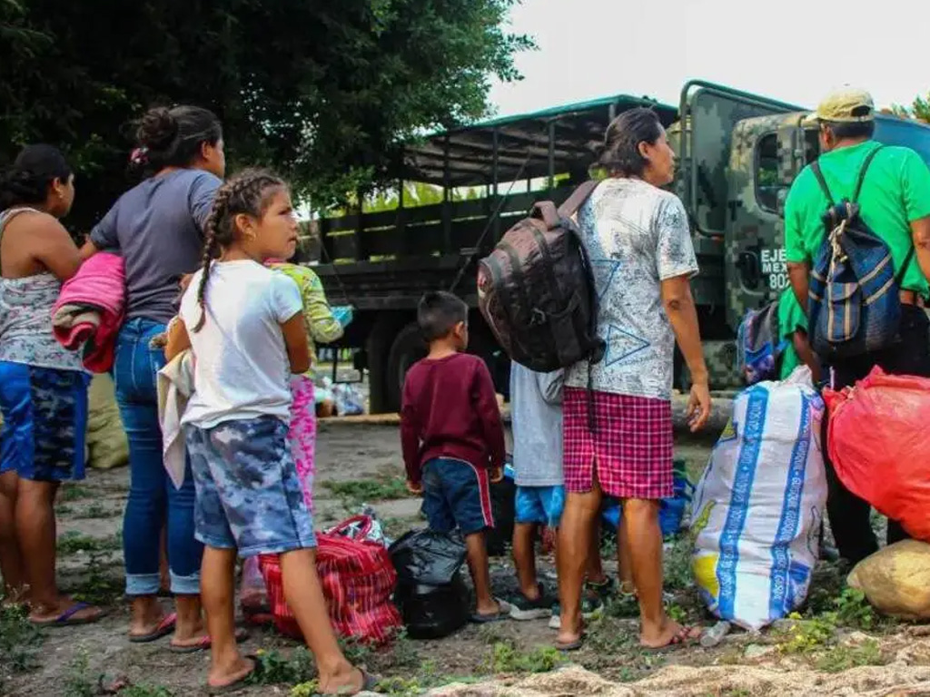 migracion-asistira-a-desplazados-de-chiapas-mexico-a-guatemala