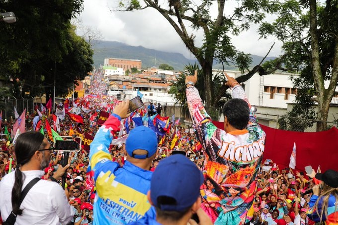 fuerzas-revolucionarias-y-chavistas-tomaran-calles-de-venezuela