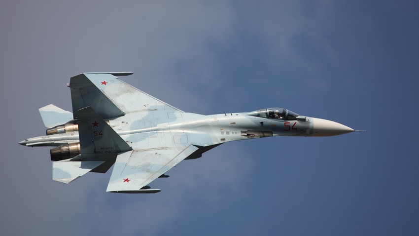 caza-ruso-intercepta-tres-aviones-del-reino-unido-sobre-el-mar-negro