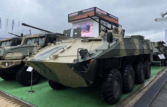 rusia-presenta-nuevo-blindado-de-transporte-en-foro-army-2024