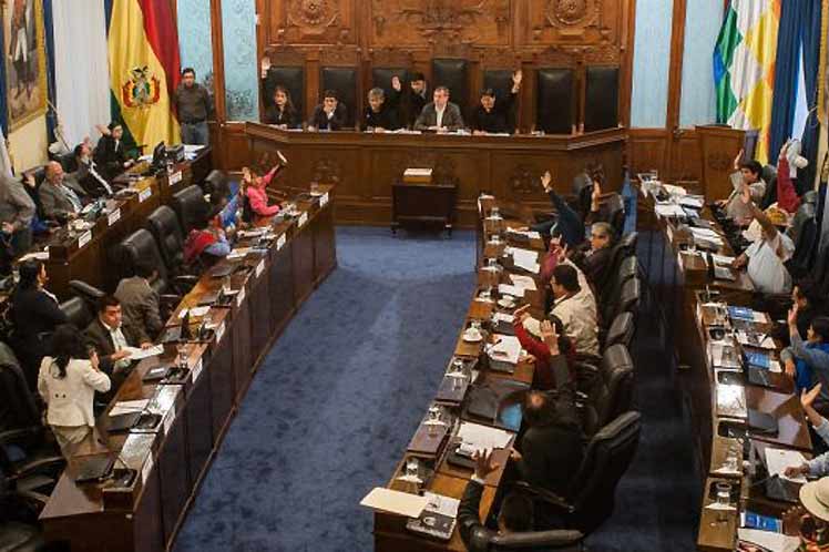 senado-de-bolivia-aprobo-suspension-de-elecciones-primarias