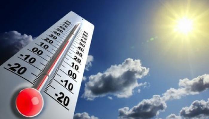 mantienen-alerta-por-ola-de-calor-en-departamentos-franceses