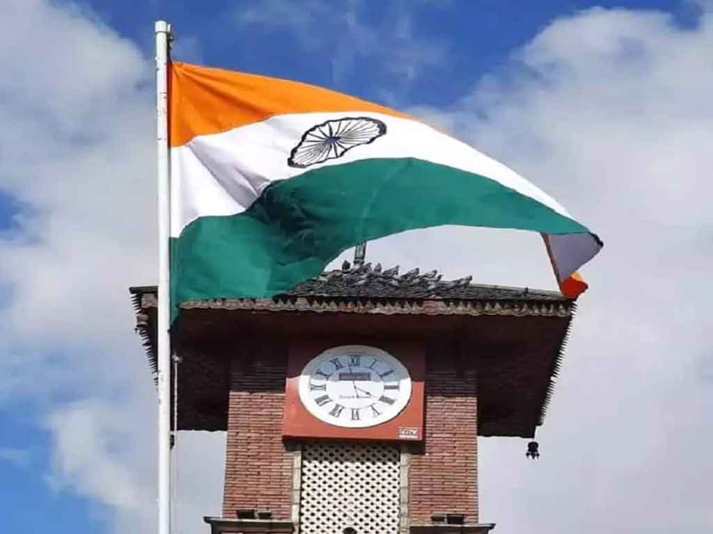 en-india-tiranga-en-cada-casa-por-fecha-patria