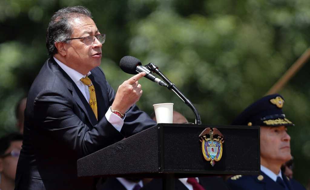 presidente-de-colombia-denuncio-robo-millonario-en-entidad-estatal