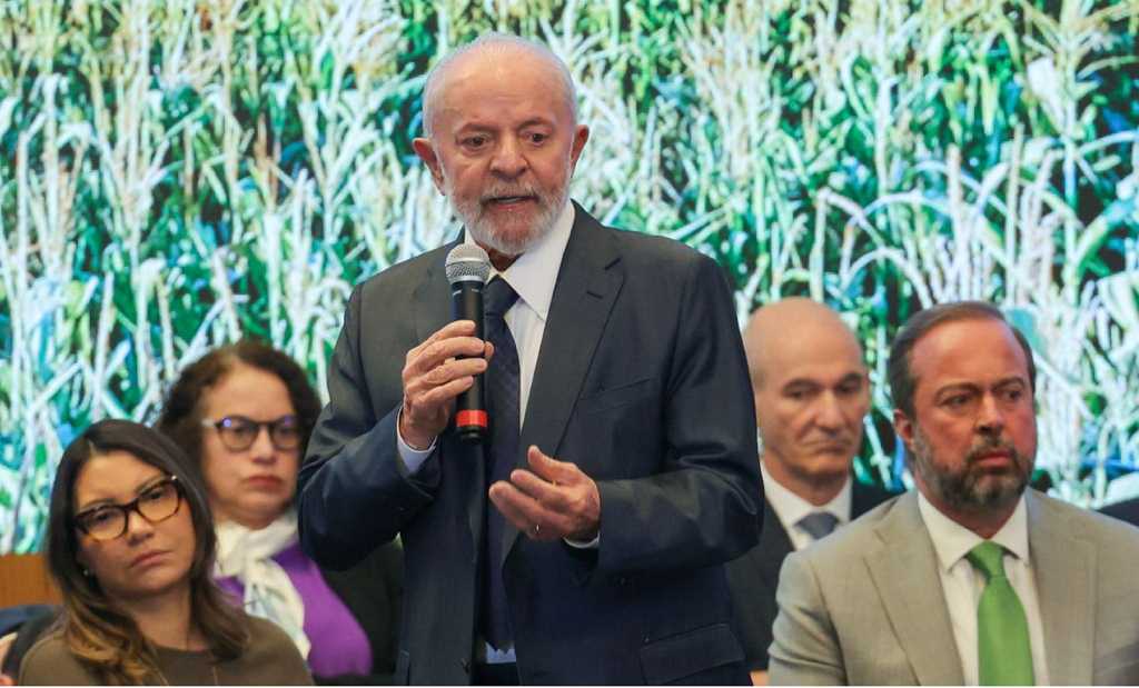 lula-critica-en-brasil-privatizacion-de-empresa-eletrobras