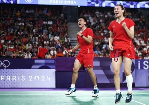 pareja-china-conquista-titulo-en-doble-mixto-del-badminton-olimpico
