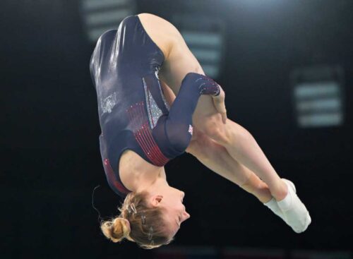 britanica-page-gana-titulo-de-gimnasia-en-trampolin-olimpico