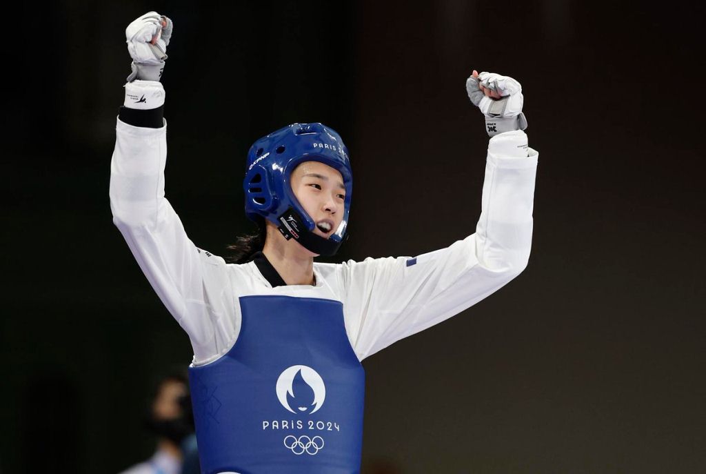 taekwondoka-surcoreana-yujin-kim-gano-oro-en-paris