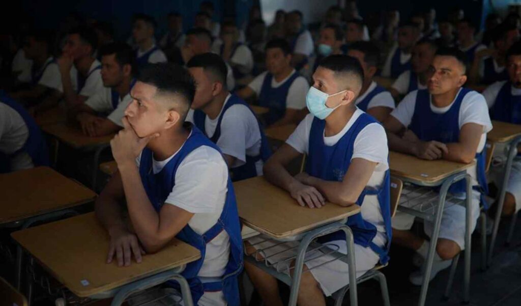 el-salvador-avanza-en-programa-de-reeducacion-de-presos