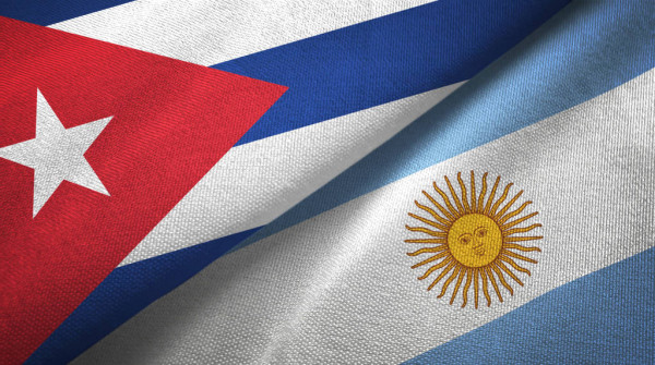 representantes-cubanos-en-argentina-firman-codigo-de-etica