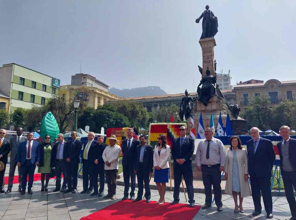 bolivia-celebra-203-anos-de-la-independencia-de-centroamerica