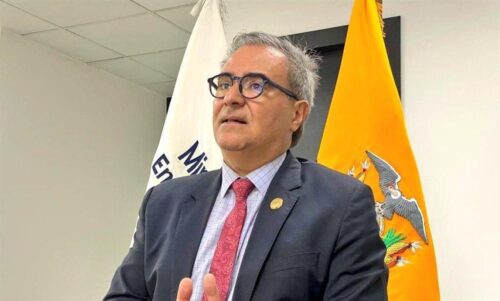 ministro-de-energia-convocado-a-comparecer-ante-parlamento-de-ecuador