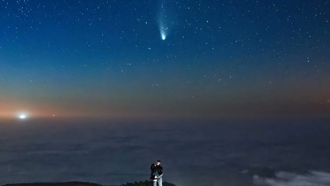 La cometa del secolo raggiungerà il punto più vicino alla Terra