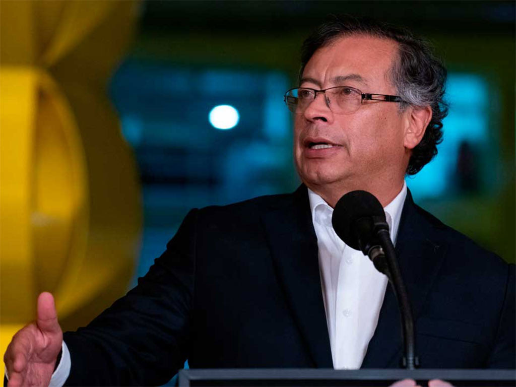 presidente-de-colombia-visito-canton-militar-que-ataco-el-eln