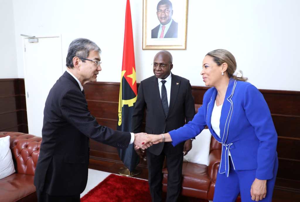 angola-busca-financiamiento-para-centros-de-educacion-superior