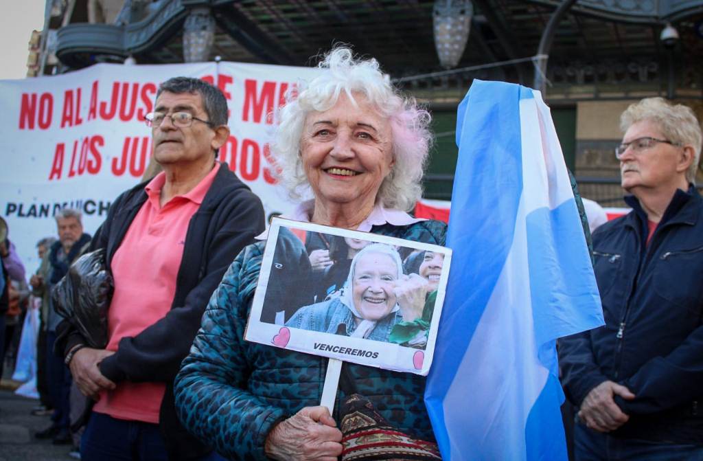 destacan-participacion-en-marchas-por-la-educacion-en-argentina