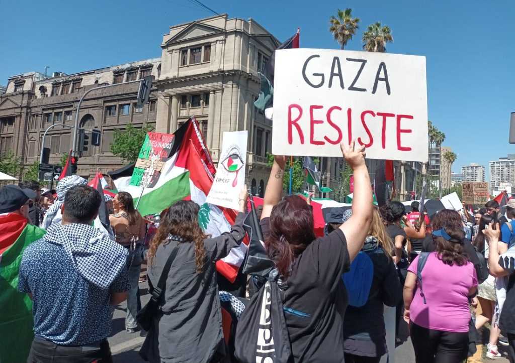 chilenos-piden-parar-genocidio-en-gaza-y-romper-relaciones-con-israel