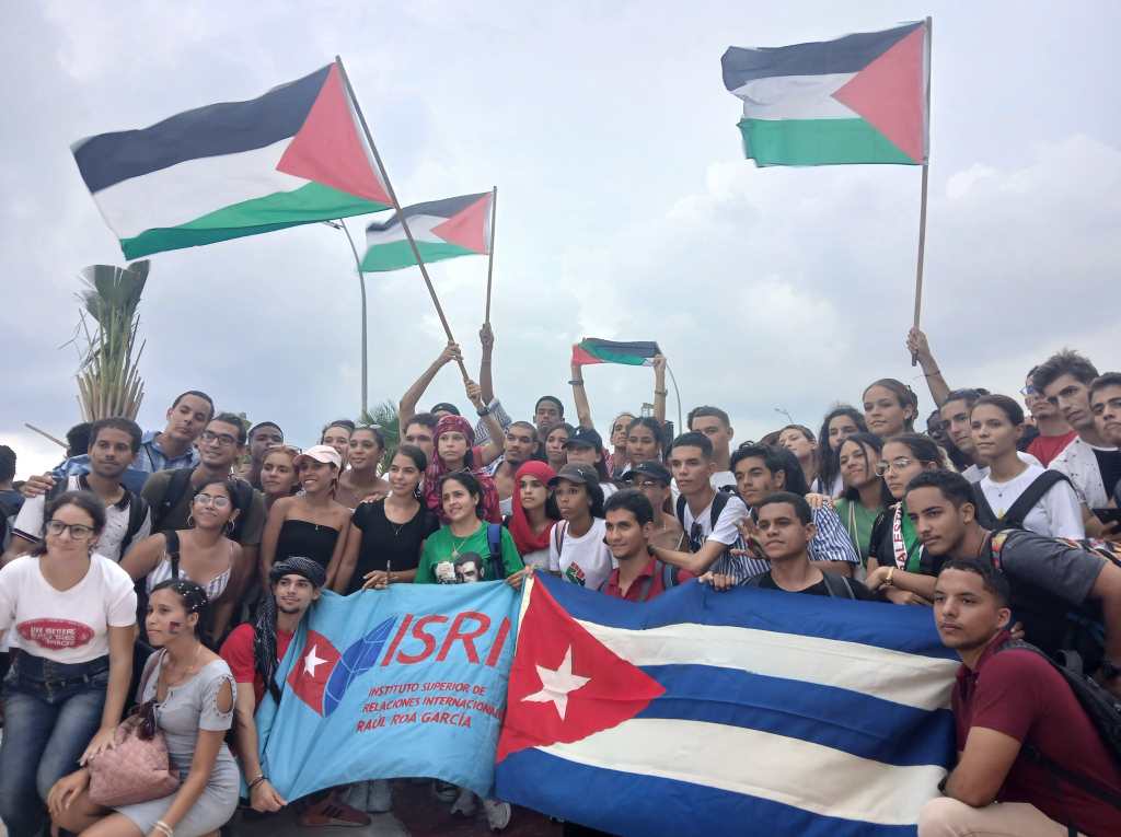 cuba-marcha-por-la-paz-en-solidaridad-con-palestina