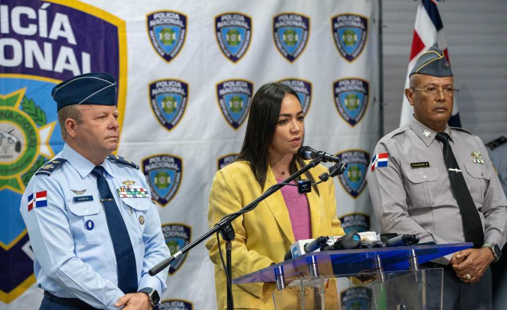 policia-clausura-un-centenar-de-centros-nocturnos-en-dominicana