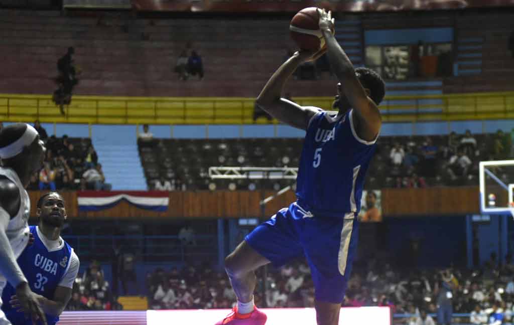 cuba-derroto-a-bahamas-en-clasificatorio-regional-de-baloncesto