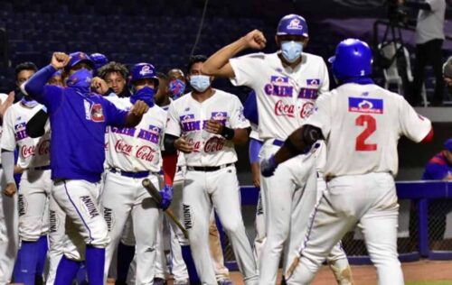 colombia-caimanes-de-barranquilla-vuelven-a-ganar-en-liga-de-beisbol