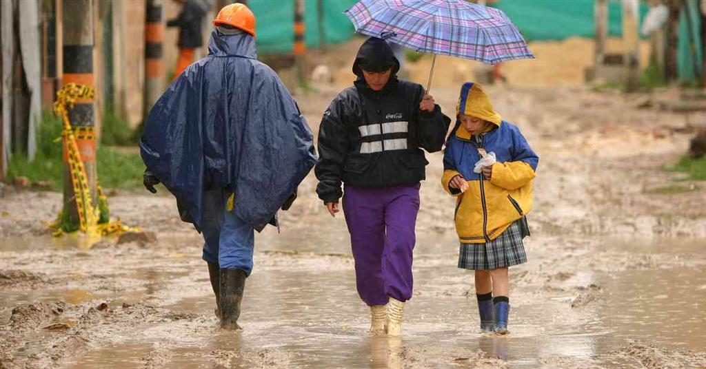 atencion-a-damnificados-ocupa-a-administracion-en-colombia