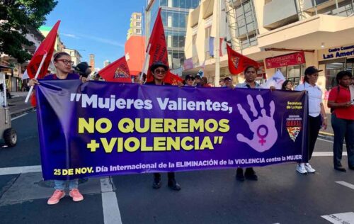 panama-marcha-contra-violencia-de-la-mujer-rechaza-proyecto-de-ley