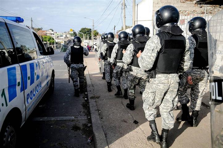 policia-uruguaya-recupera-parte-de-botin-en-asalto-a-camion-blindado