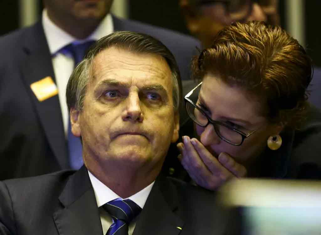 piden-cesar-a-diputada-adepta-de-bolsonaro-por-golpismo-en-brasil