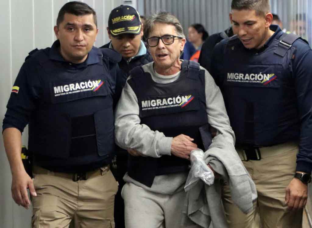 excapo-de-cartel-de-medellin-arribo-a-colombia-deportado-de-eeuu