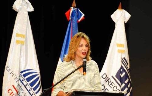 asiste-dominicana-a-reunion-del-comite-para-proteccion-de-patrimonio