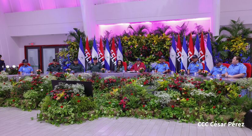 daniel-ortega-presidio-graduacion-de-cadetes-de-policia-nicaraguense