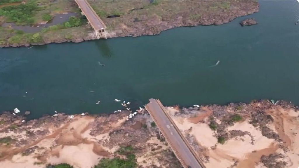 ascienden-a-cuatro-los-muertos-por-derrumbe-de-puente-en-brasil