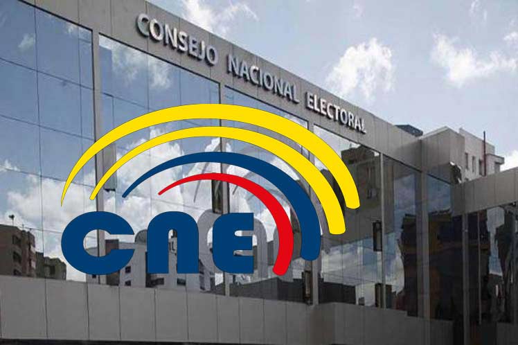 cne-de-ecuador-anuncia-horario-para-primeros-resultados-de-elecciones